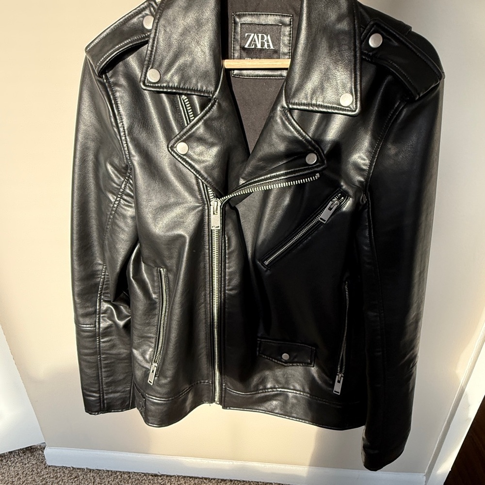 Zara Men's Black Faux Leather Jacket